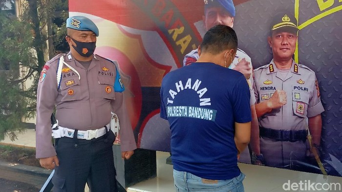 Pelaku pembunuhan wanita hamil di Kabupaten Bandung terungkap. Ternyata, pelaku merupakan suami siri korban.