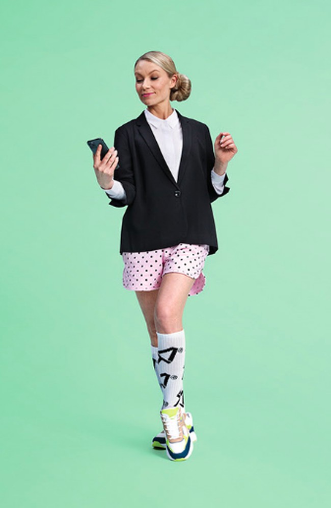 Segera setelah pengumuman lockdown diberlakukan, ada peningkatan pembelan baju rumah yang signifikan. Kami langsung menyadari betapa pentingnya bereaksi cepat dn produktif untuk memenuhi kebutuhan tersebut, ujar Vice President Prisma Paivi Hole, seperti dikutip dari Boredpanda. Foto: Dok. Prisma