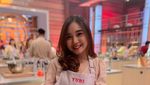 Pose Menggemaskan Yuri Eks JKT48 saat Memasak dan Kulineran