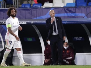 Real Madrid Jeblok Bukan Salah Zidane