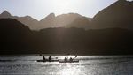 Aksi Para Wanita Daki Gunung-Kayuh Kayak di Pekan Olahraga Dubai