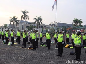 Polisi Antisipasi Jalur Rawan Macet dan Bencana di Jatim Jelang Libur Panjang