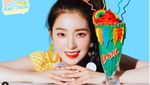 Cantiknya Irene Red Velvet Saat Pose Bersama Minuman Favoritnya