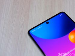 Unboxing Galaxy M51, HP Rp 5 Jutaan Bawa Baterai Jumbo