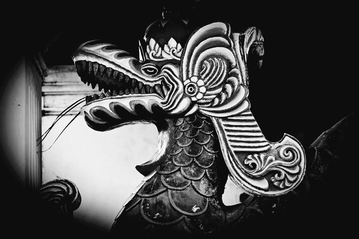 Ilustrasi ular naga dalam sengkalan memet di Keraton Yogyakarta (Repro Dwi Naga Rasa Tunggal/Beklanting/Wikimedia Commons/Creative Commons)