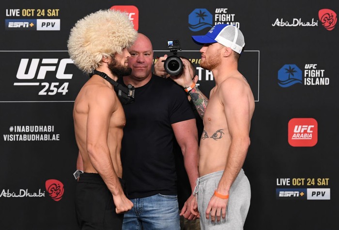ABU DHABI, UNITED ARAB EMIRATES - OCTOBER 23: In this handout image provided by UFC, (L-R) Opponents Khabib Nurmagomedov of Russia and Justin Gaethje face off during the UFC 254 weigh-in on October 23, 2020 on UFC Fight Island, Abu Dhabi, United Arab Emirates. (Photo by Josh Hedges/Zuffa LLC via Getty Images)