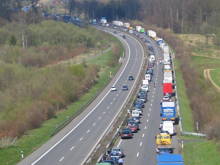 Macet di Jalan Tol Jerman