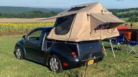 Ya, bak di belakang VW ini dapat mengakomodasi sebuah tenda. Foto: Modern Classic Rides