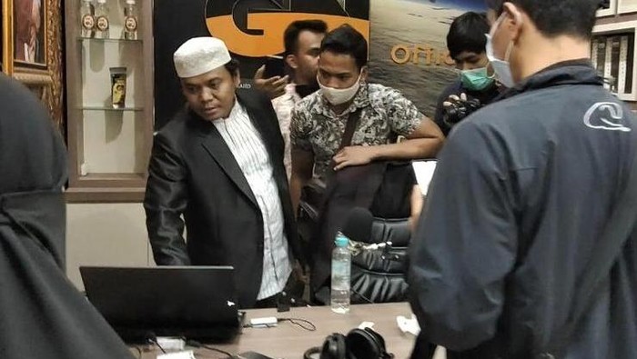 Momen Gus Nur Diciduk Bareskrim di  Malang 