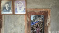 Dilansir Antara, Jumat (23/10), Ketua Satgas BPBD Kota Bekasi Karsono mengatakan peristiwa itu terjadi sekitar pukul 13.00 WIB.
