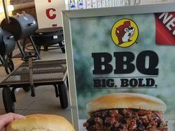 Penampakan Kocak Iklan vs Realita