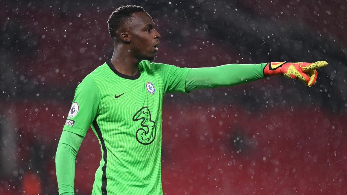Edouard Mendy tampil apik saat Chelsea bermain imbang 0-0 dengan MU (Foto: Getty Images/Michael Regan)