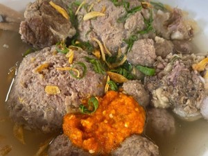 Masak Masak : Bakso Jumbo Isi Tetelan dan Sambal yang Nampol