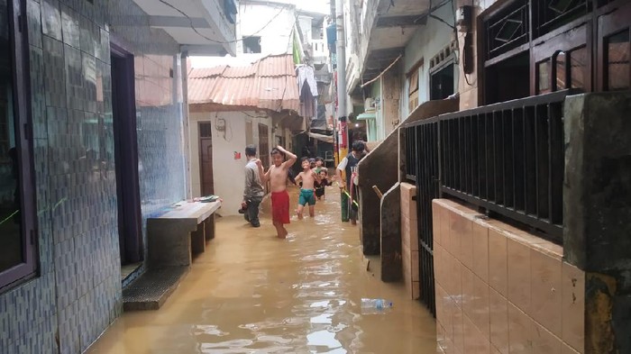 Banjir di kawasan Kebon Pala Jaktim (Foto: Wilda/detikcom)