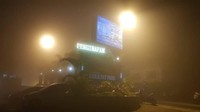 Di dalam Darajat Pass terdapat beberapa Gazebo yang bisa digunakan pengunjung untuk beristirahat sejenak atau menyimpan barang. Fasilitasnya juga cukup lengkap seperti toilet, lahan parkir, food court, spot foto dan beberapa penginapan. 
