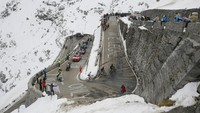 Diketahui bahwa Giro dItalia ini terinspirasi dari acara balapan sepeda Tour de France. AP Photo/Fabio Ferrari
