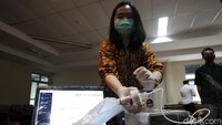 Uji diagnostik alat pendeteksi COVID-19 buatan UGM dilakukan di Gedung Diklat RSUP Dr Sardjito, Yogyakarta.