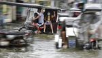 Topan Molave Bikin Filipina Diterjang Banjir
