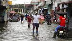 Topan Molave Bikin Filipina Diterjang Banjir