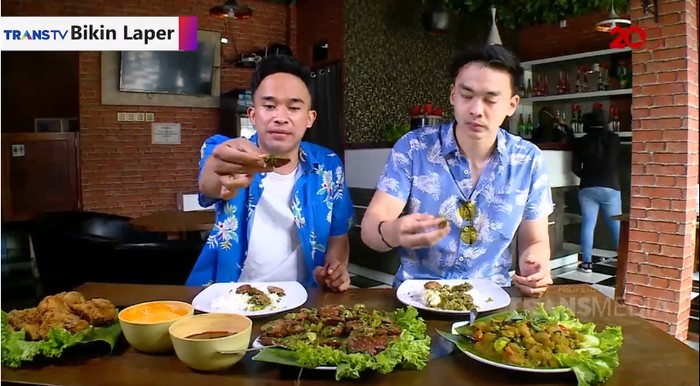 Bikin Laper! Makan Enak Jengkol Cabe Ijo hingga Kikil Rica Pedas Bikin Laper! Makan Enak Jengkol Cabe Ijo hingga Kikil Rica Pedas