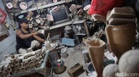 Pemerintah kembali menyiapkan bantuan presiden (banpres) produktif untuk UMKM tahap II. Bantuan UMKM online yang bersifat tunai ini besarannya masih sama yakni Rp 2,4 juta untuk masing-masing penerima.