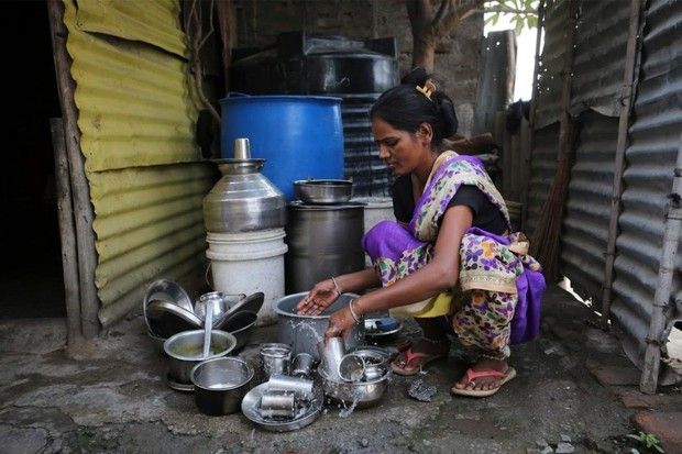 Buang-buang Air Minum di India Bisa Dipenjara 5 Tahun