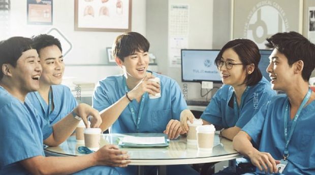 Hospital Playlist (2020): 8.8 Hospital Playlist (2020): 8.8