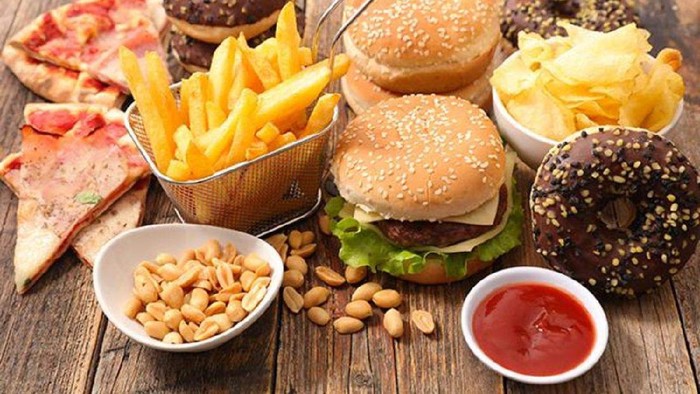 7 Makanan Berkalori Tinggi yang Sering Bikin Diet Gagal, Termasuk Kopi Kekinian