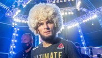 Khabib urmagomedov pensiun setelah UDC 254 di Fight Island, Abu Dhabi. Dia menutup karier sebagai juara kelas ringan dan punya rekor kemenangan 29-0 (Instagram/ufc)