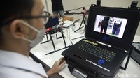 Hadapi musim Pilkada, LIPI tengah menyiapkan drone yang dapat mendeteksi kerumunan. Nah, penasaran seperti apa? Yuk, intip foto-fotonya.