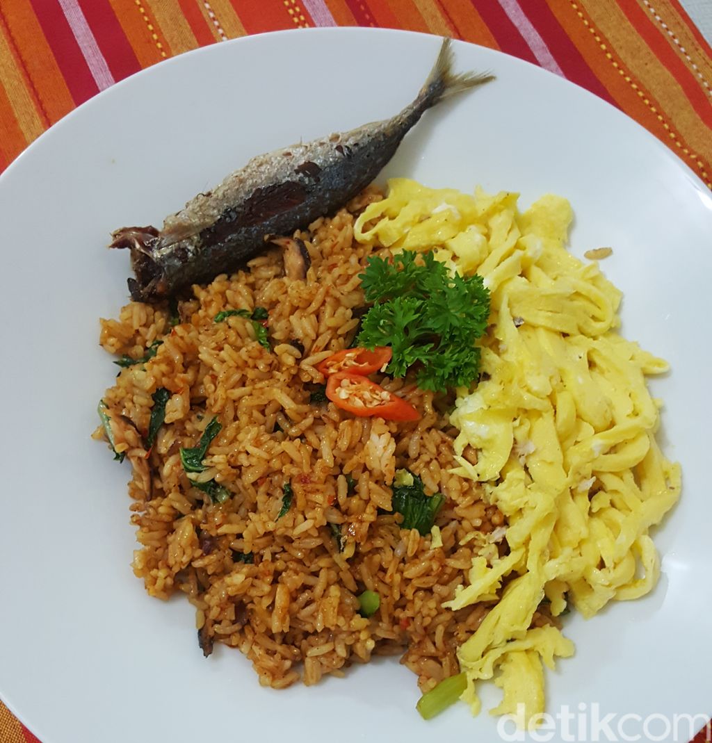 Nasi Goreng Ikan Cue Terasi
