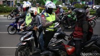 Operasi Zebra ini dengan tetap menerapkan protokol kesehatan dan menghindari adanya kerumunan selama penindakan.