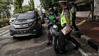 Direktorat Lalu Lintas Polda Metro Jaya mulai mengadakan Operasi Zebra Jaya 2020 hari ini sampai 8 November 2020.