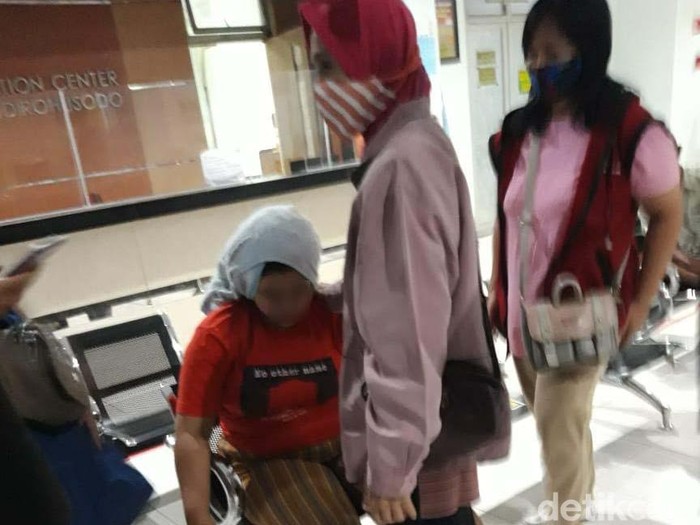pelajar SMA Nekat Terjun dari Jembatan Rejoto di Kota Mojokerto