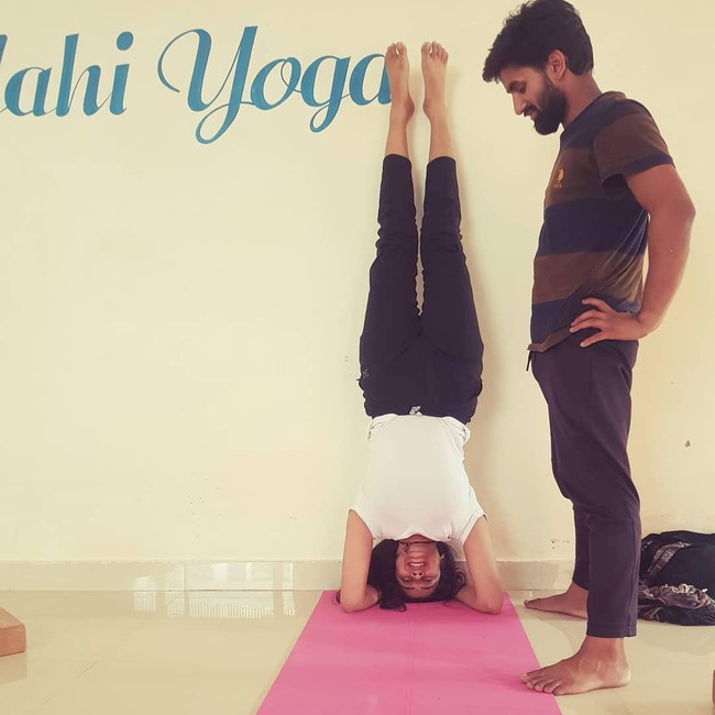 Aktris cantik ini tidak disangka menggunakan ganja. Dalam Instagramnya, Preetika kerap menunjukkan gaya hidup sehatnya. Preetika rutin melakukan yoga dan pilates.  Foto: dok. Instagram