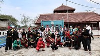 Lokasi pembagian sembako bertempat di Masjid Al Alam.