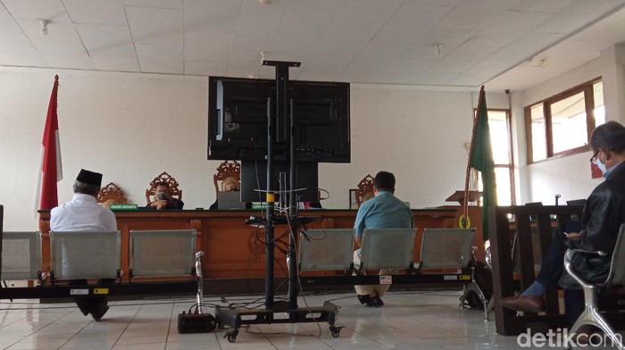Sidang kasus korupsi RTH Kota Bandung.