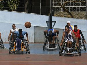 Serunya Turnamen Basket Kursi Roda di Venezuela