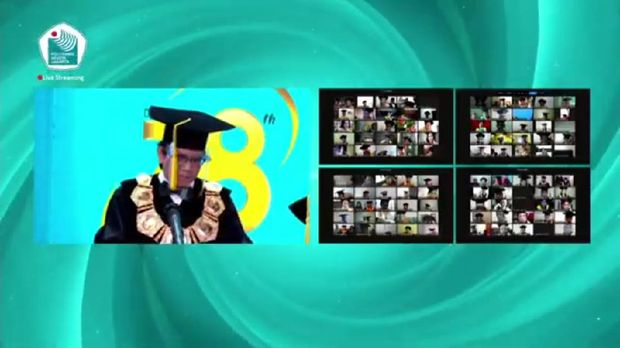Wisuda Politeknik Negeri Jakarta. Ist
