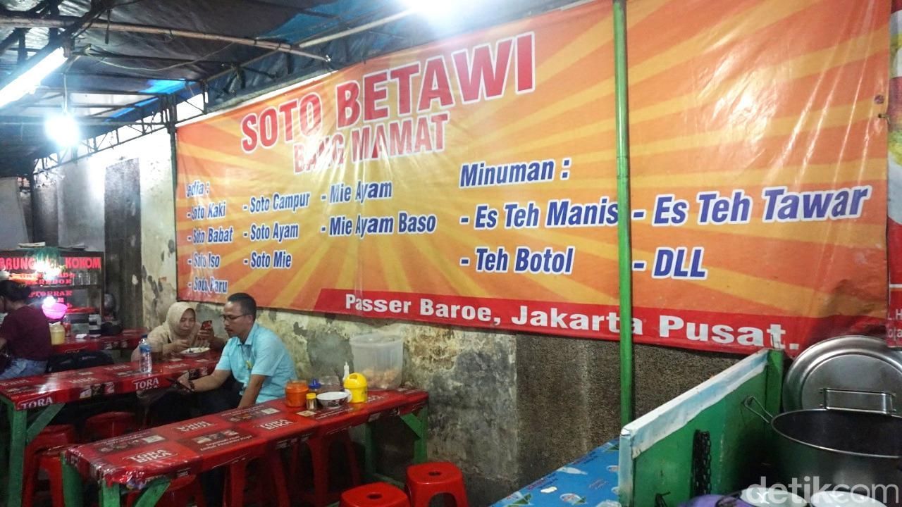 5 Tempat Makan dalam Gang Nyempil Ini Laris Manis