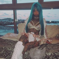 Aku sekarang wanita yang kuat yang tahu apa yang benar-benar dia inginkan dan siapa dia, ujar wanita yang sempat membuat sang ibu menangis saat mengetahui dia mentato mata.Foto: Instagram @ambs_luke09