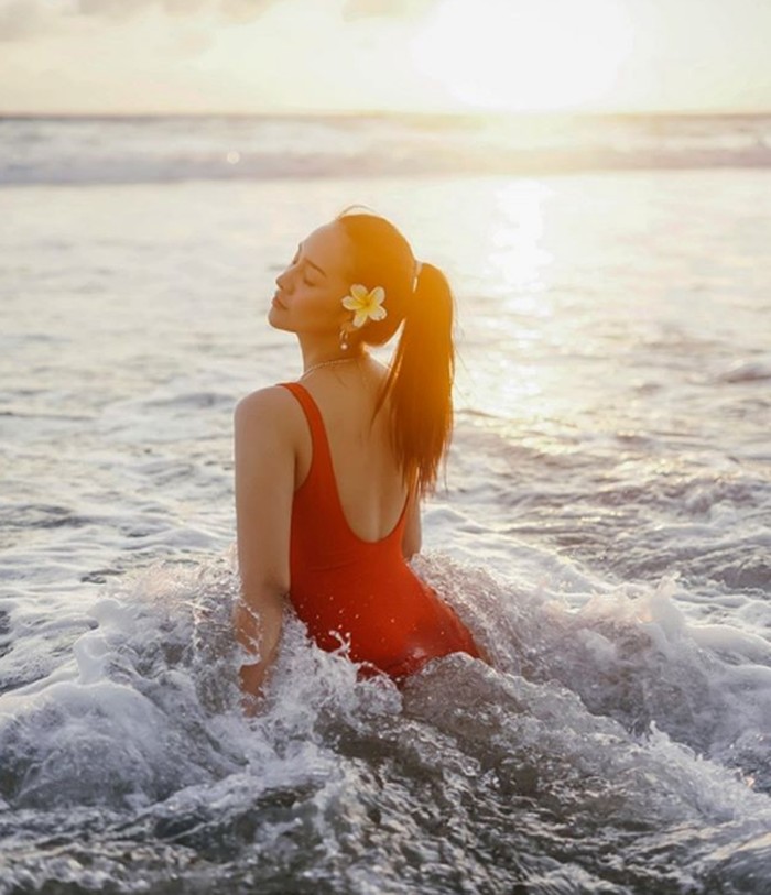 anya geraldine di bali anya geraldine di bali