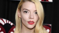 Di posisi buncit ada Anya-Taylor Joy dengan bayaran tahun ini senilai 1,8 juta USD atau Rp 26 miliar. Foto: Getty Images/Pascal Le Segretain