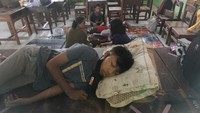 Seperti diketahui, fenomena La Nina yang menyebabkan hujan deras selama dua hari terakhir, mengakibatkan banjir, tanah longsor, dan tanggul sungai jebol, di sejumlah wilayah di Kabupaten Banyumas, Cilacap, Kebumen.