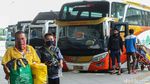 Begini Sibuknya Terminal Pulogebang Menjelang Libur Panjang