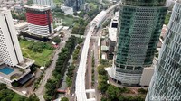 Terkait dengan progres pembangunan LRT Jabodebek, diketahui progres Progres pembangunan prasarana LRT Jabodebek sudah mencapai 77,83%. Progres itu merupakan yang tercatat per 16 Oktober 2020.