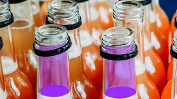 Ullage, ruang kosong di antara bagian atas botol dan cairan. Foto: Istimewa/BrightSide