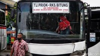 Para penumpang yang mendatangi Terminal Tanjung Priok diketahui merupakan mereka yang hendak melakukan perjalanan jauh dengan menggunakan bus ke berbagai wilayah di pulau Jawa, mulai dari Bandung, Surabaya, dan kawasan Jawa Tengah.