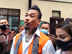 Nyanyian Jerinx SID soal Kacung WHO hingga Sindir IDI