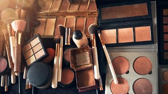 Ada Daviena Skincare, Ini Daftar 26 Kosmetik Berbahaya yang Diciduk BPOM